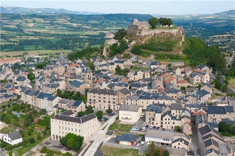 chambres-d’hotes-Aveyron-Severac-le-Chateau